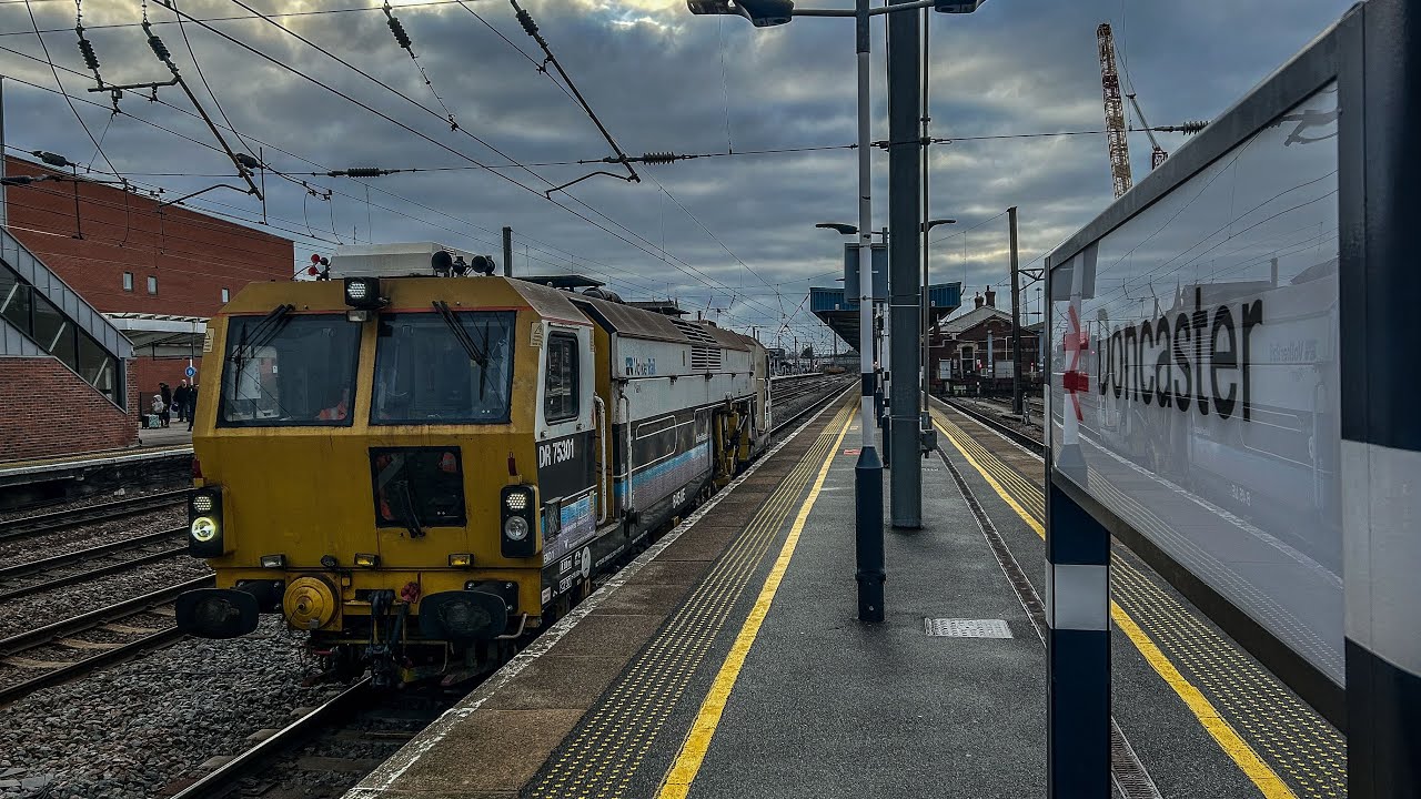 Trains at Doncaster (ECML) 30/12/2025
