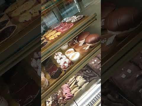 Best Baklava, Svoronos