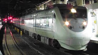 【金沢駅発最終】681系特急 おやすみエクスプレス発車　しらさぎ色＋旧サンダバ色