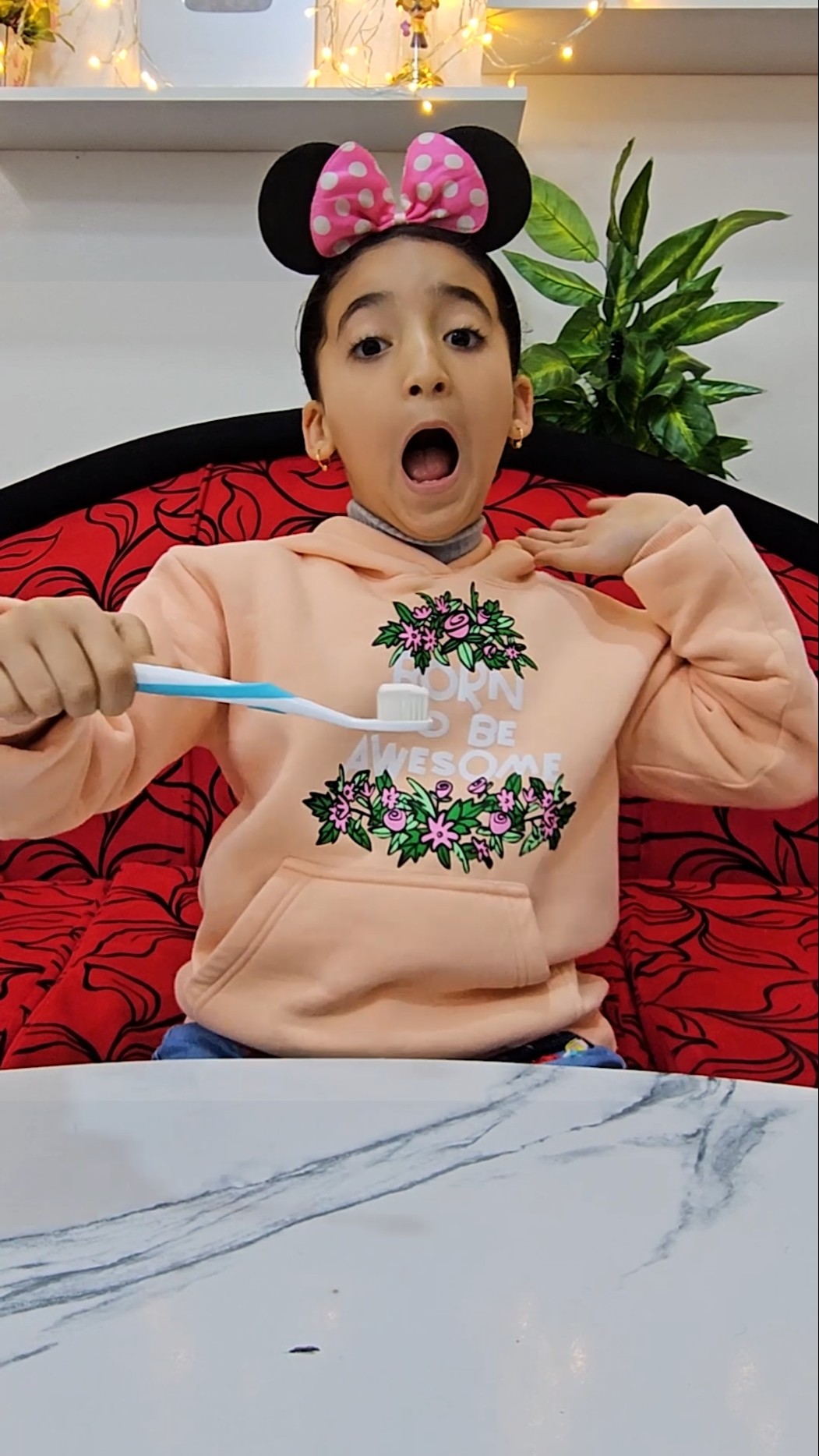 رورو ومعجون الاسنان? (شوفوا حصل ايه?) #shorts