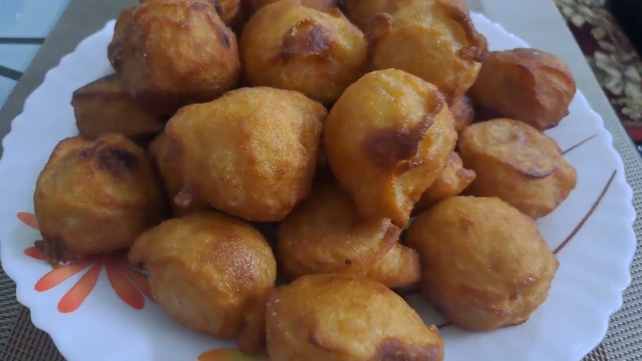 Tasty ప్రసాదం బూరెలు easy గా చేసేయండి నోట్లో వేస్తే కరిగిపోయేలా ఈ video చూసి చేయండి#sweet 