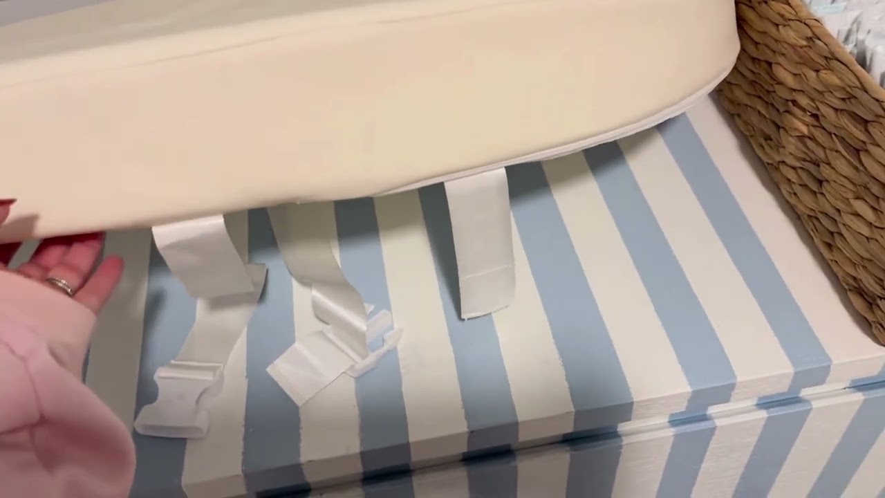 This $20 Night Light Has 12 Colors... BrownNoise Review