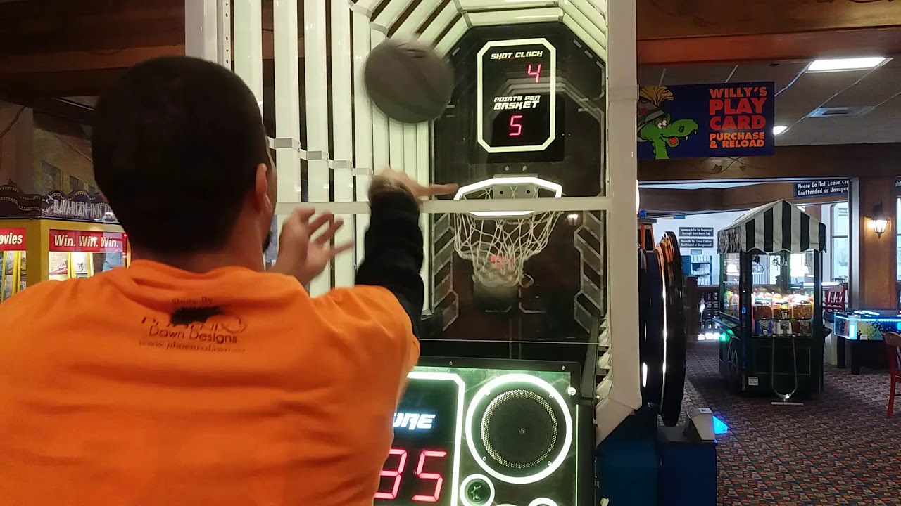 Shooting Baskets On Hyper Shoot With Mister Complain YouTube