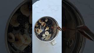 Ingredients: -1/4 th cup black raspberries -1 sliced banana-50ml milk -1tbsp choice of sweetener