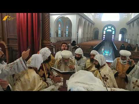 قيام الأنبا باخوميوس بترقية رهبان جدد بدير الأنبا مكاريوس الى درجة القسيسية أمين الإعتراف