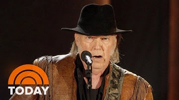 Spotify Will Remove Neil Young Music After Joe Rogan Dispute