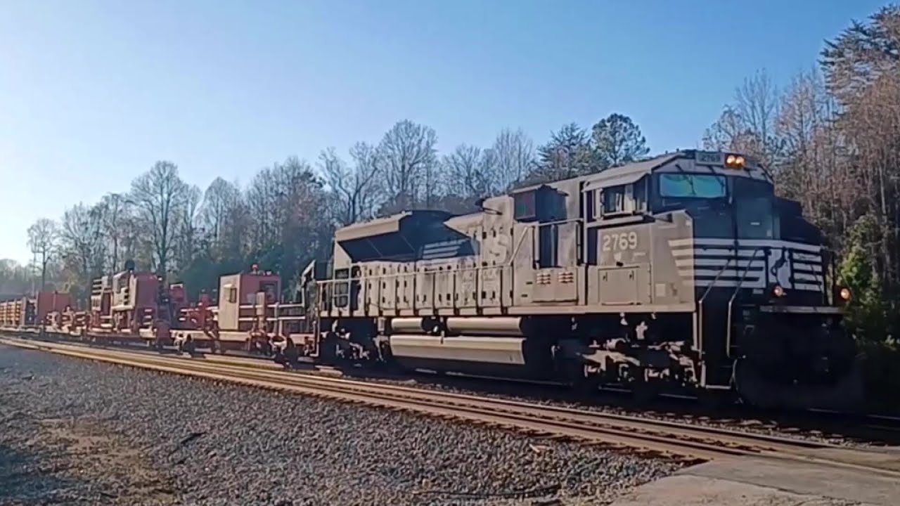 #914 Surprise RAIL Train Solo Norfolk Southern #2769 / SUPER BNSF ...