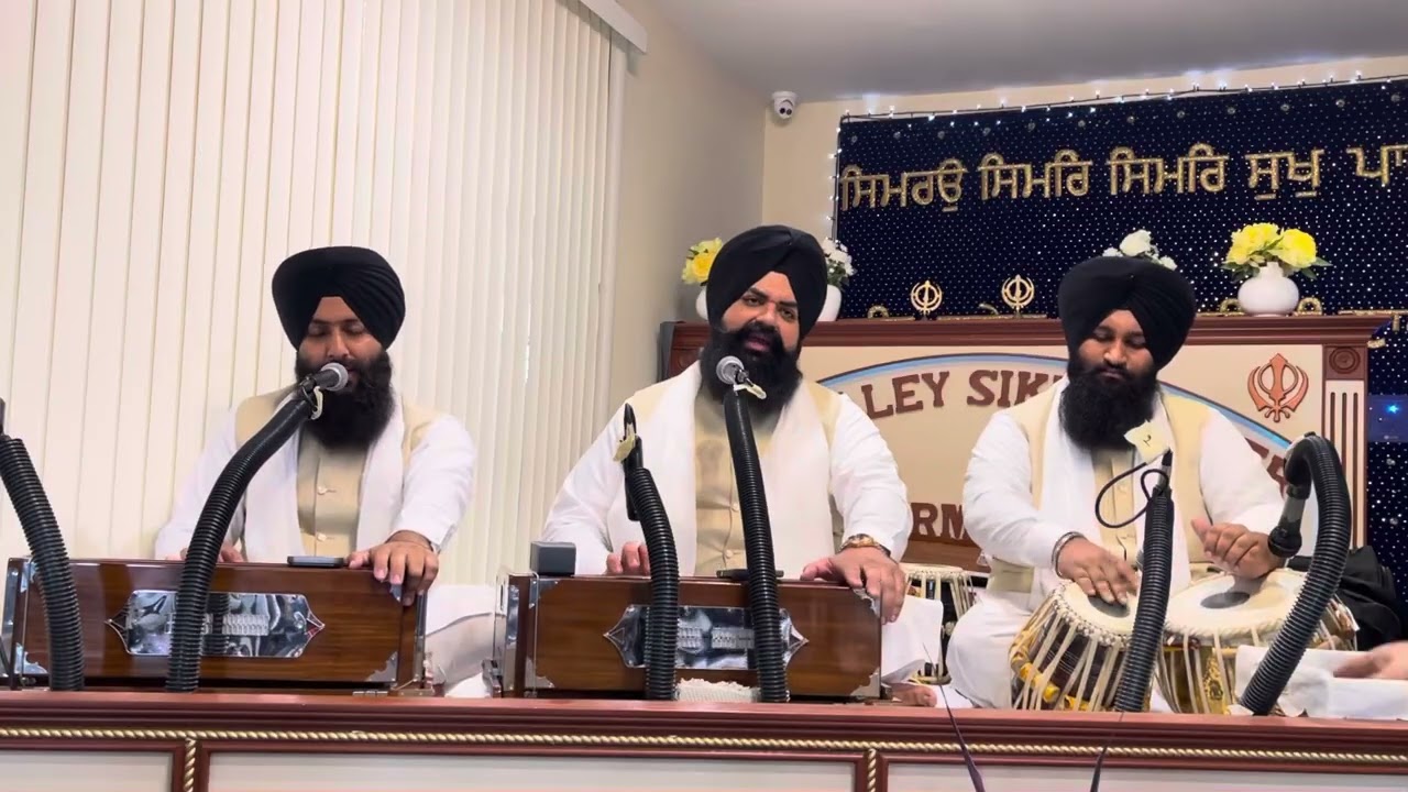 Basant Hindol - Saadho Ehe Mithia Jaano - Bhai Atamjot Singh Yuba City California 
