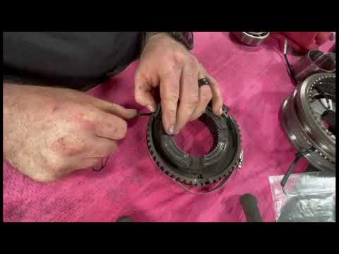 NV5600 Synchronizer Keys and Springs Installation
