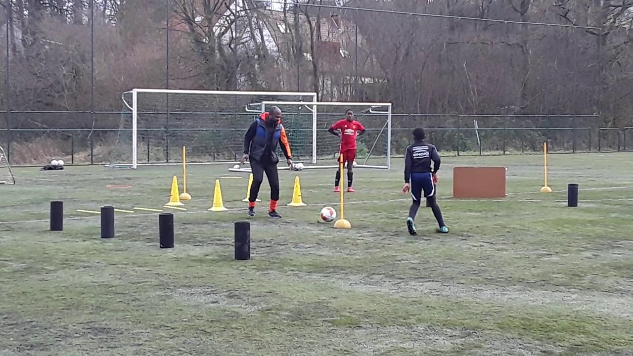 DANIEL ET YANN APPEL CONTRE APPEL ,DÉPLACEMENT LATÉRAL + DRIBBLES - YouTube
