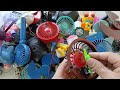 Explore the pile of old stuff and find a lot of homemade mini fans - let's test them