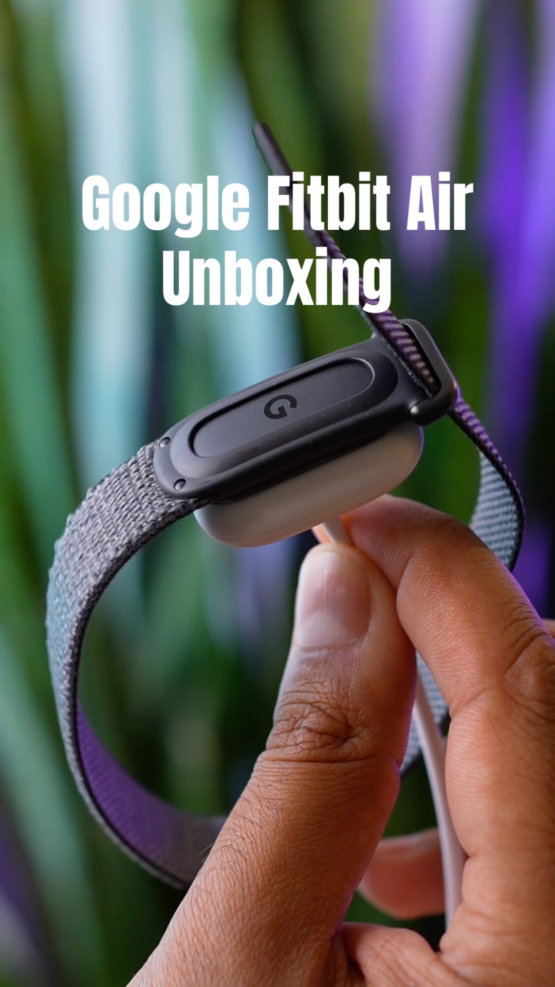 Google Fitbit Air Obsidian Unboxing - YouTube