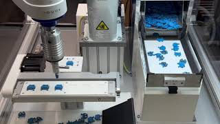 Robotic Workcell comprised of flexfeeder XQ125 + Epson SCARA