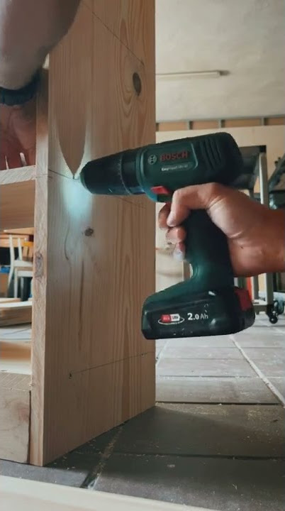 18V Cordless Hammer Drill With 2x 1.5Ah Batteries, 400mA Charger in a  Kitbox