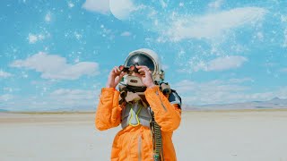 Смотреть клип Flight - Storm Chaser (Official Music Video)