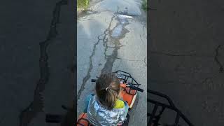 Безумный заезд пятилетки! #детскийтранспорт #электроквадроцикл #offroad
