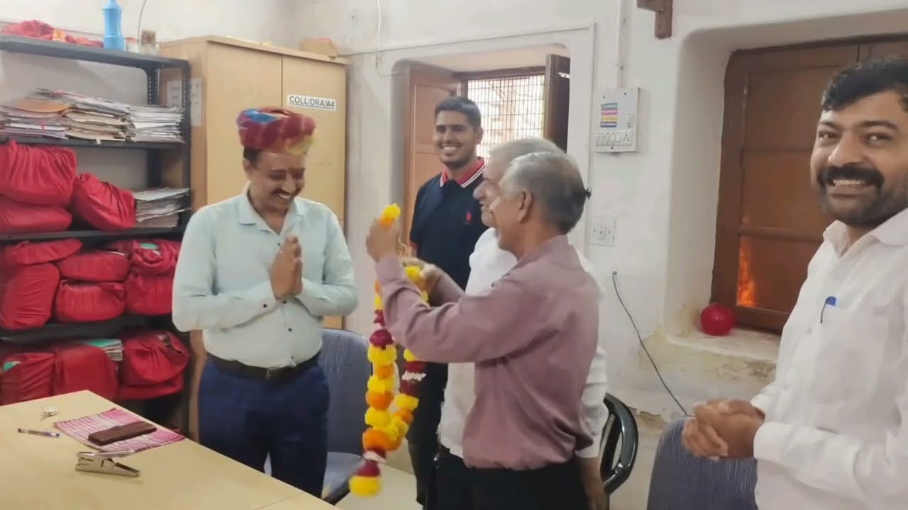 पदोन्नति के बाद जालोर के नये ओफिस में ज्वाइनिंग का मेरा पहला दिन first day in jalore office  