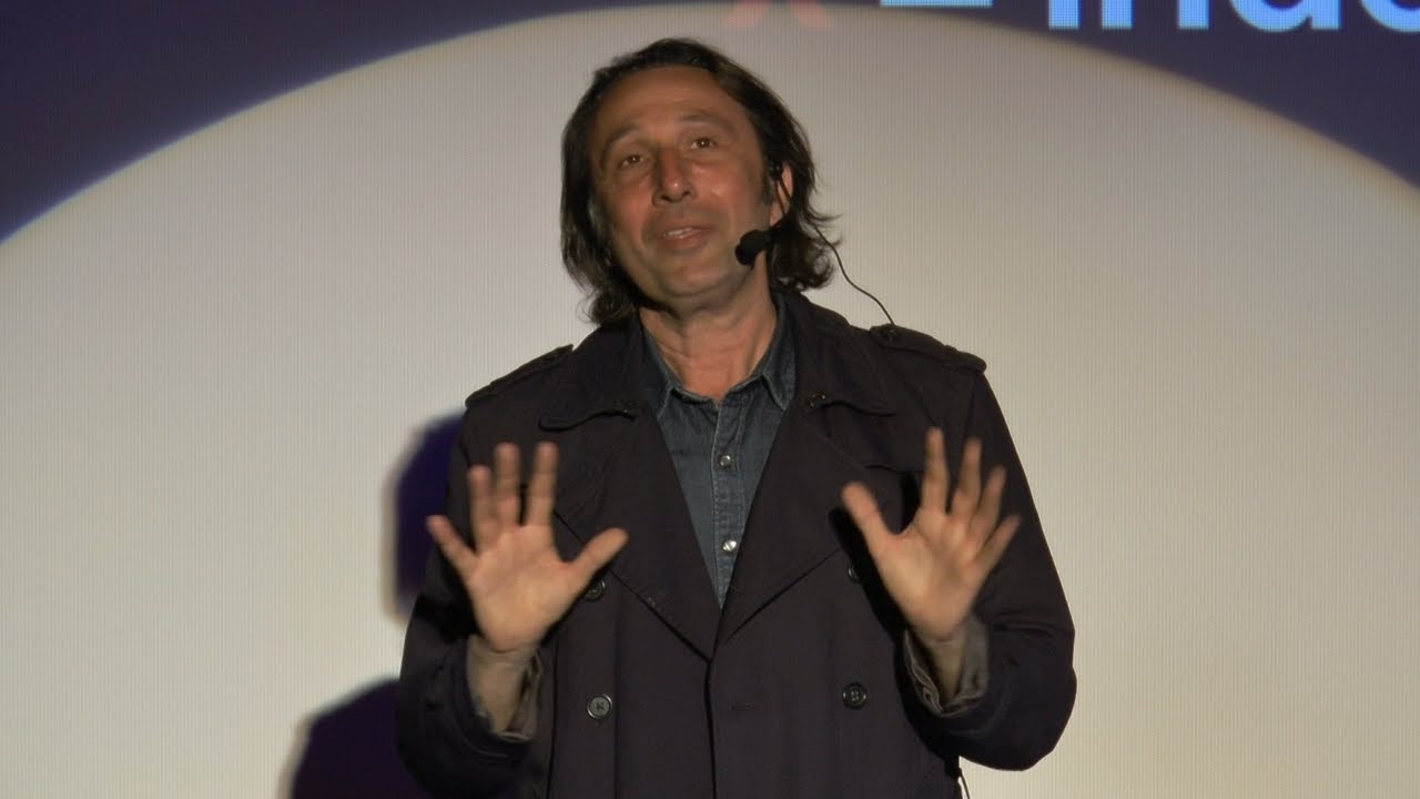 Μία καλοπροαίρετη τοποθέτηση από έναν άσχετο για τον Πλάτωνα | Renos Haralambidis | TEDxAUTH