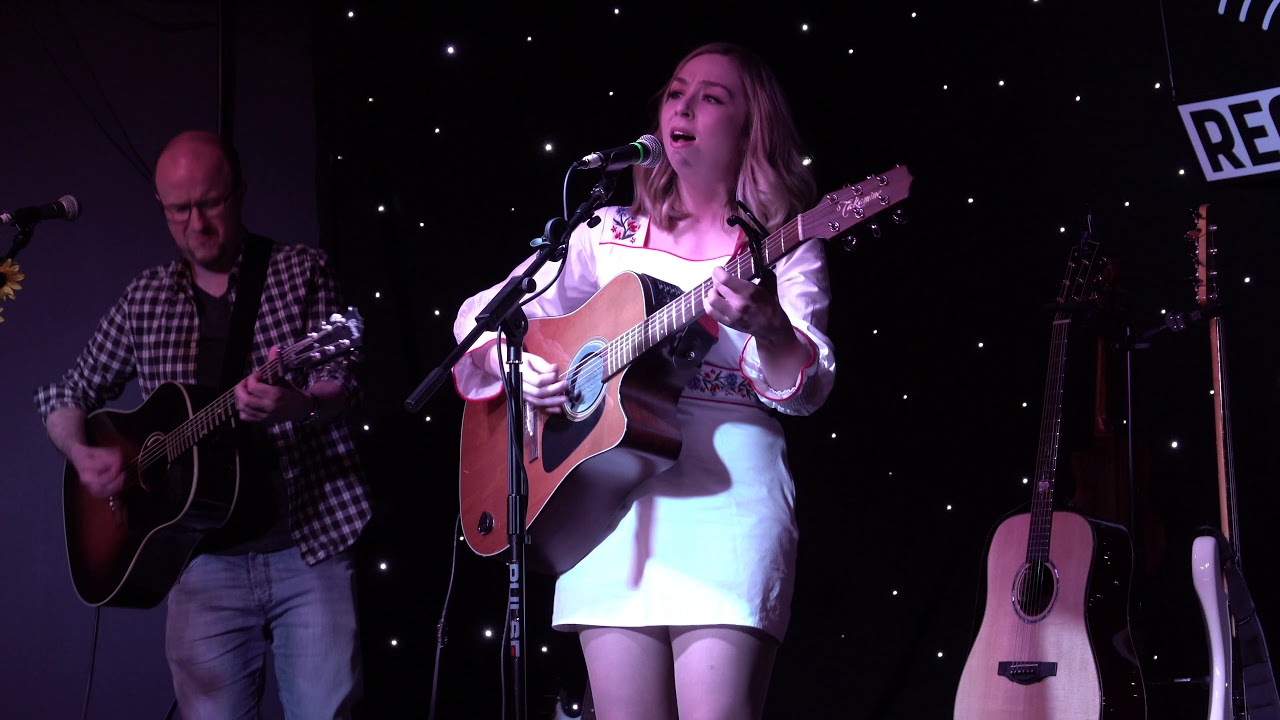 Lisa Wright - Back To You @ The Rec Rooms - 18-05-2019 - 4K