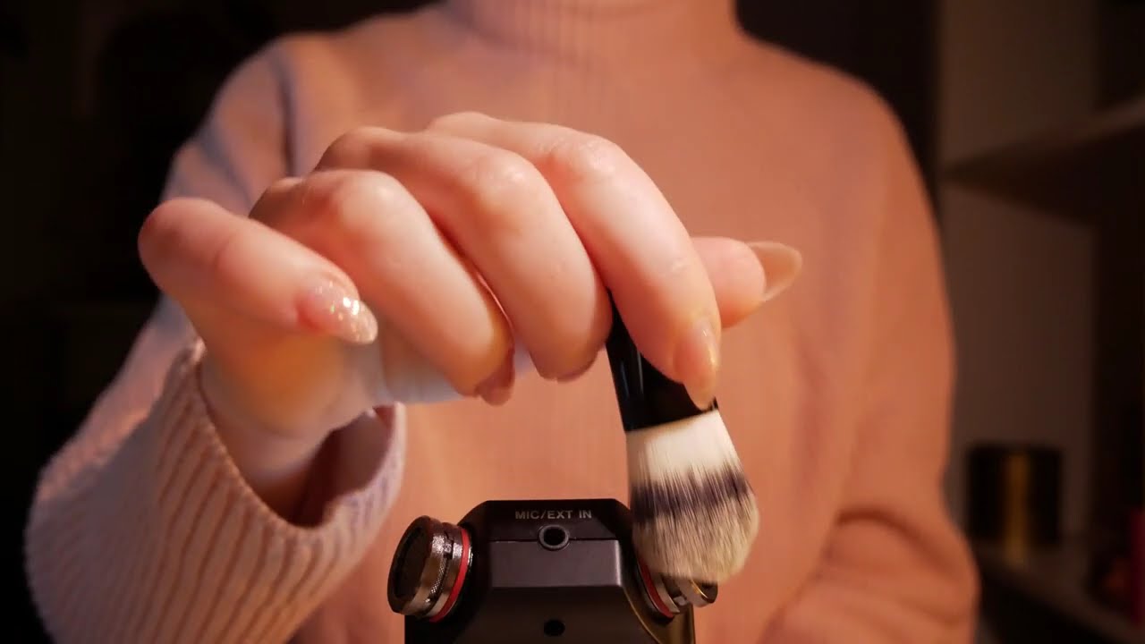 ASMR Crisp and Soft Mic Brushing on Tascam (No Talking)