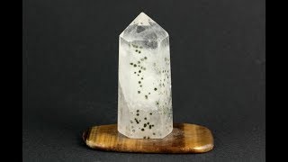 星入り水晶 ポイント 57g / Actinolite in Quartz