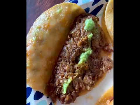Video thumbnail: San Francisco’s "Best Tacos" Tacos De Canasta Estilo Mexico in the Mission District.