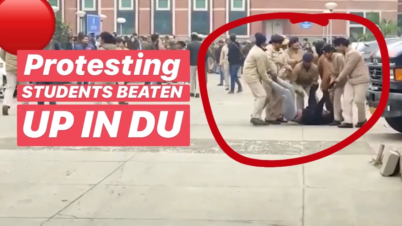 PROTESTING students were beaten up in DU . 