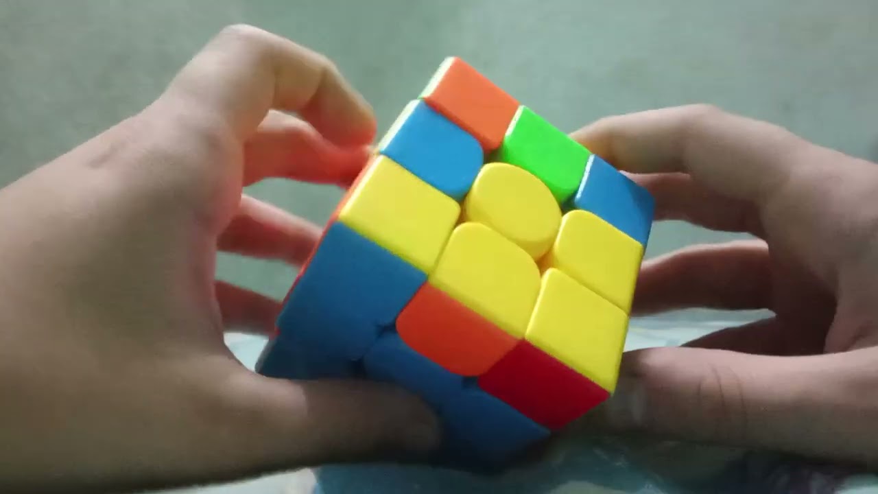 Tutorial para resolver un cubo Rubik.