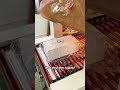 Box heat shrinkable packaging machine #heatshrink #shrinkfilm #machine #automaticpackagingmachine