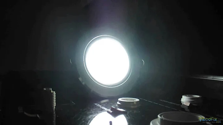 7W | Tilt LED Built- in | Downlight | Round | Frosty