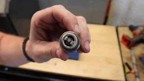 Aircraft Spark Plug Cleaning- preventive maintenance