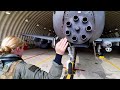 Красивая женщина, пилот самого мощного в мире штурмовика A-10 Thunderbolt II.