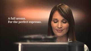 The Siemens fully automated coffee machine EQ.6 gets to the heart of things
