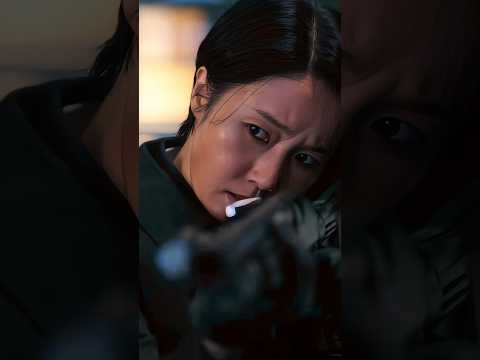 вовремя заметила инопланетного паразита#movie#фильм#кино#сериал