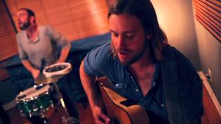 Video thumbnail of "Youngblood Hawke 'We Come Running' [Acoustic]"