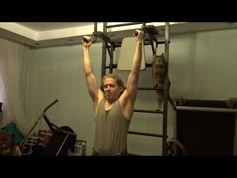 #317 Подтягивания параллельным хватом 35 х ?
