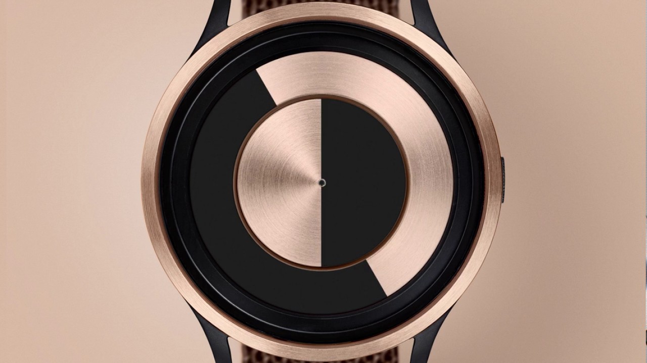 Ziiiro Lunar Rose Gold Watch