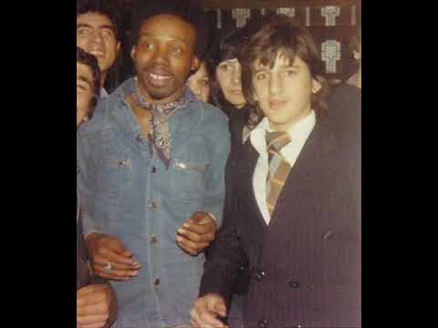 A1 Ooch i Baba - Les Baxter Plas Johnson. FF auf YouTube ansehen A1 Ooch i Baba - Les Baxter Plas Johnson. FF auf YouTube ansehen