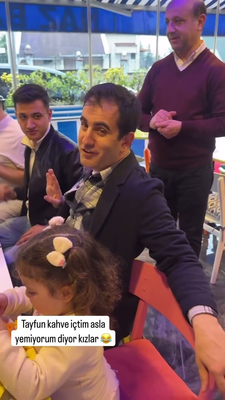 Tayfun kahve içtim asla yemiyorum diyor kızlar ?