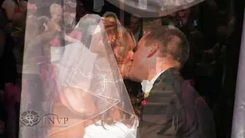 THE WEDDING OF ASHLEY & STEPHEN BUSCH