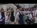 Dhndrri e kall atmosfern  dasma shqiptare