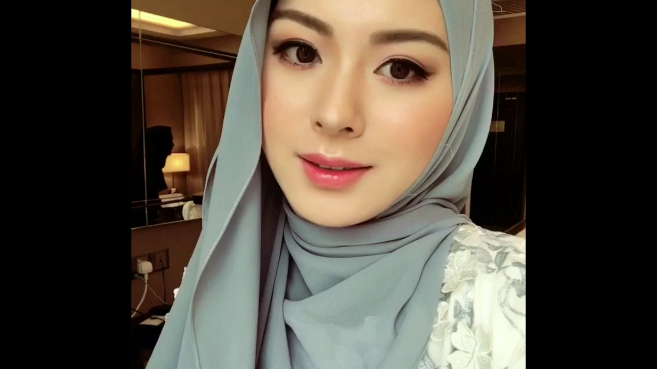 Korean Muslim Ayana Moon YouTube