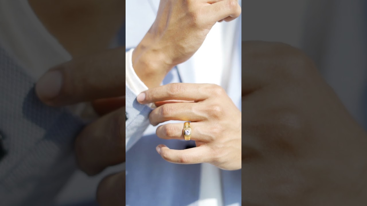 Timeless Solitaire Gold Ring