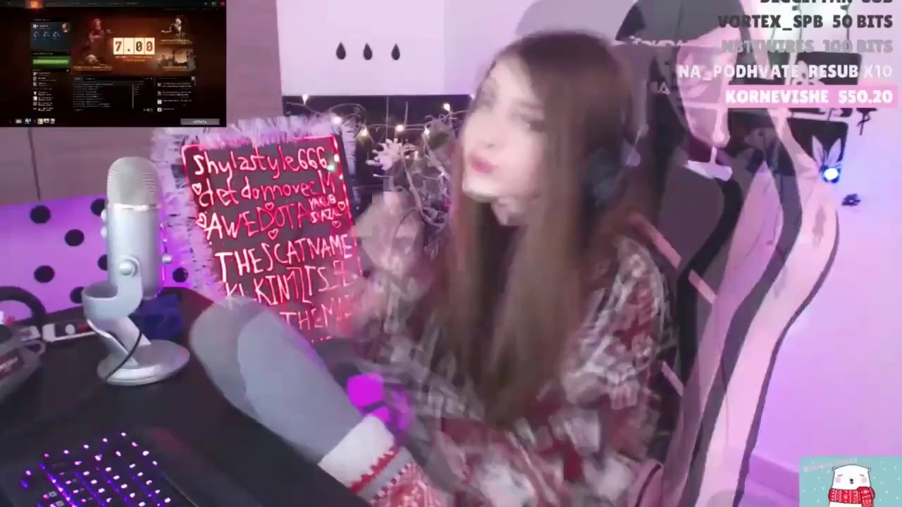 Карина стримерша sharishaxd