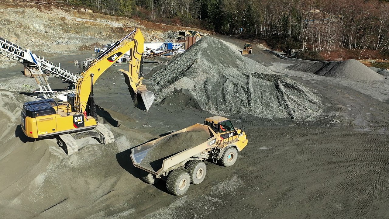 St  Vincent Bay Drone Flyover