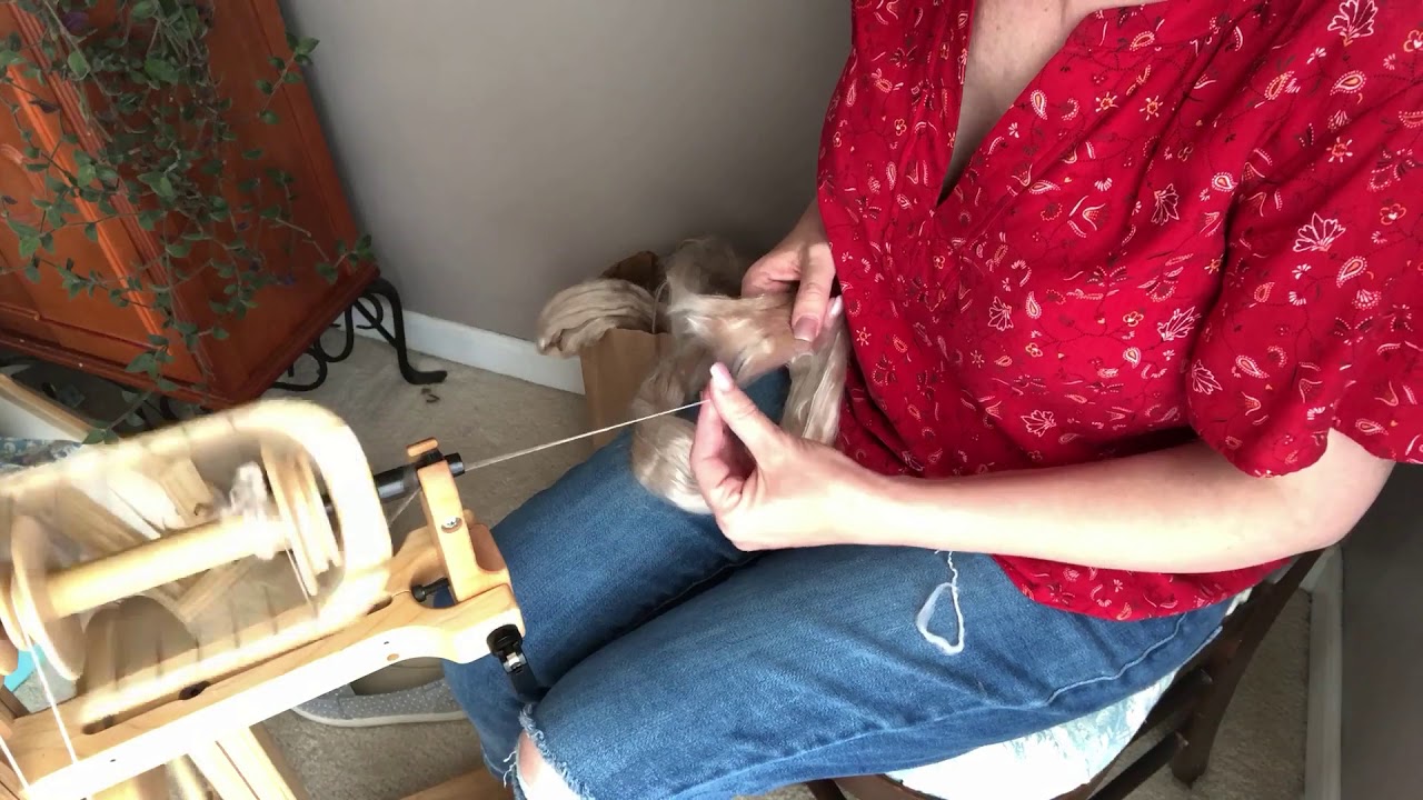 Spinning Camel and Silk, luxury fiber spin!