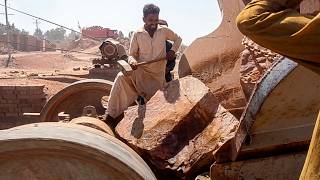 Extreme Hopper Jam Clearing! Massive Rock Crusher Blockage Removed With Hammer | Stone Crushing