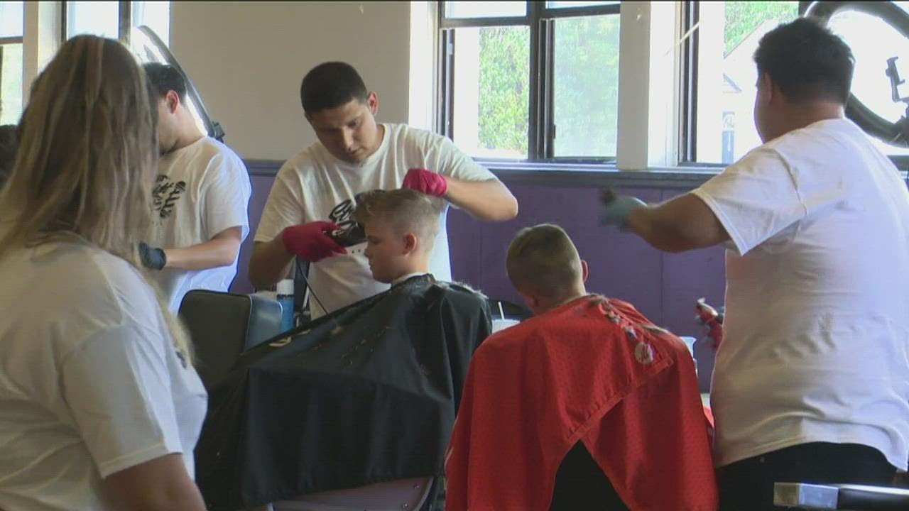 Caldwell barbershops offer free haircuts to kids ahead of first day of  school - YouTube