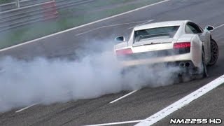 Lamborghini Gallardo LP560 Doing Donuts!!