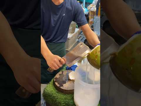 Amazing! Coconut Cutting Skills